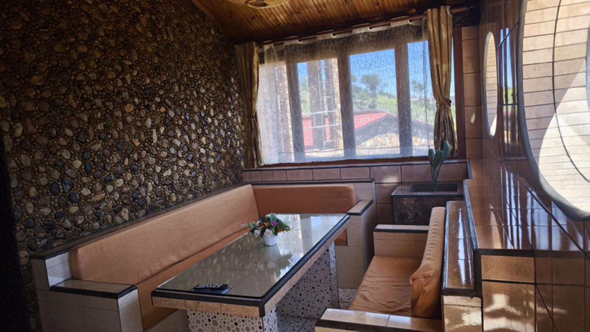 Hotel Restaurant Le Miamiam Glouglou Ambositra المظهر الخارجي الصورة