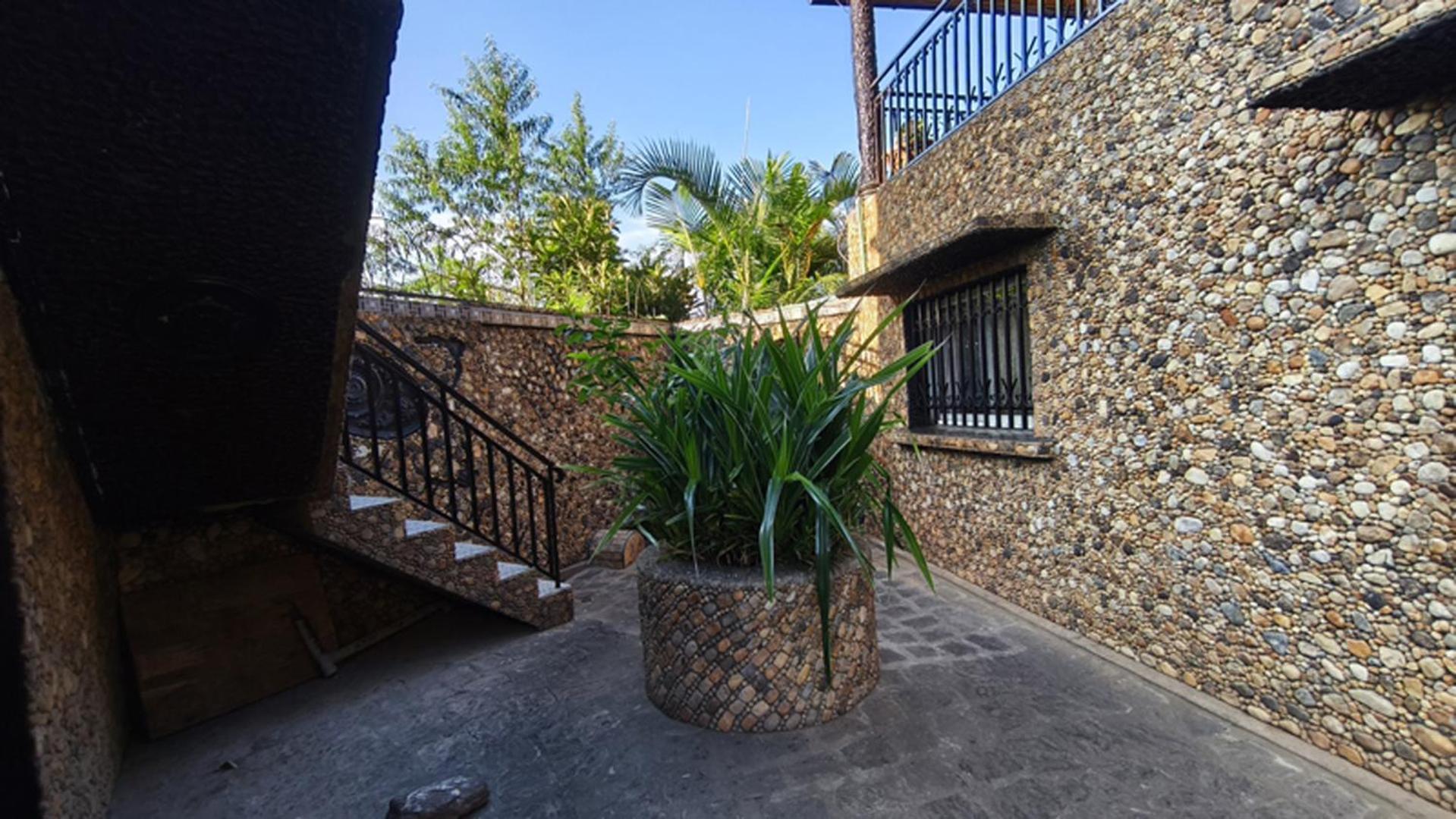 Hotel Restaurant Le Miamiam Glouglou Ambositra المظهر الخارجي الصورة